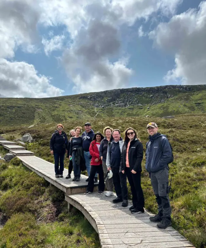 AUSTRALIAN AND NEW ZEALAND TRAVEL JOURNALISTS EXPERIENCE ‘IREL