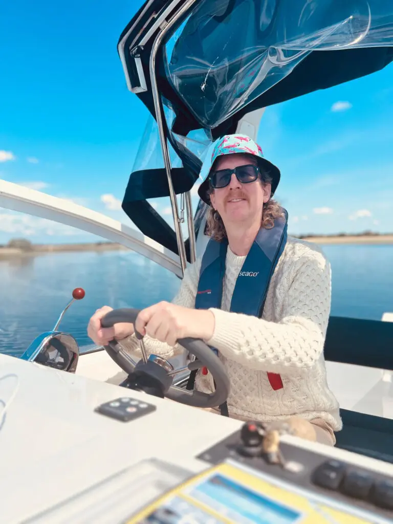 Popular German actor stars in Tourism Ireland’s ‘love story’ videos