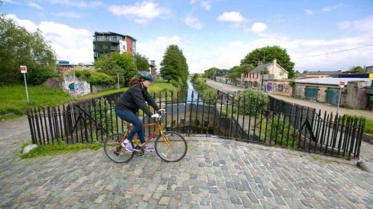 Waterways Ireland Sign Contract to Design Limerick Scariff Greenway