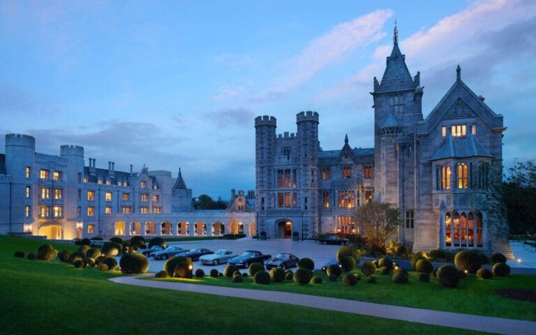 Explore the magnificent Adare Manor Resort from your own home with our series of 3D tours