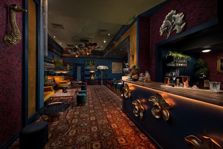 The Texas Steakout Cocktail lounge- elegance personified.