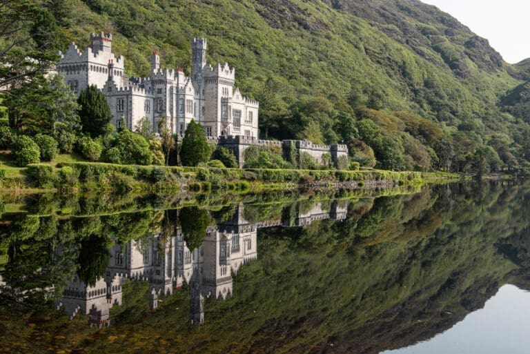 Unveiling History: Kylemore Abbey Celebrates Heritage Week with New Display of Parliamentary Robes and Coronet