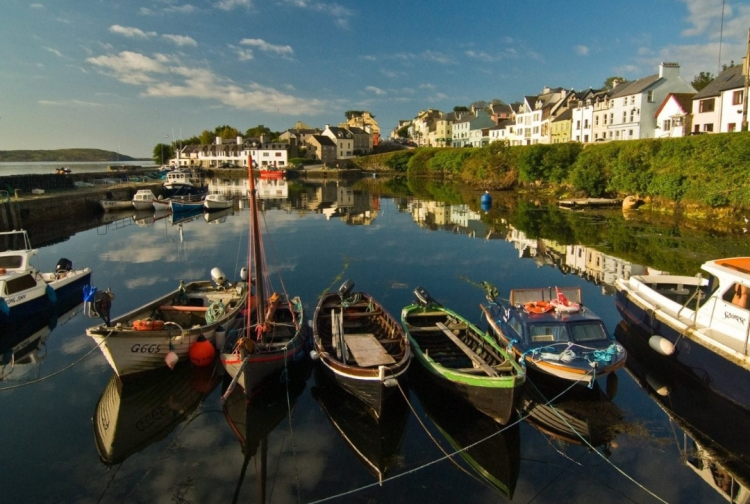 The Irish Coastal Village So Pretty It Looks Like a Movie Set
