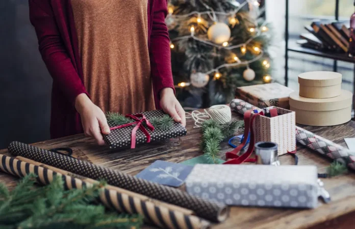 header-christmas-presents-guide