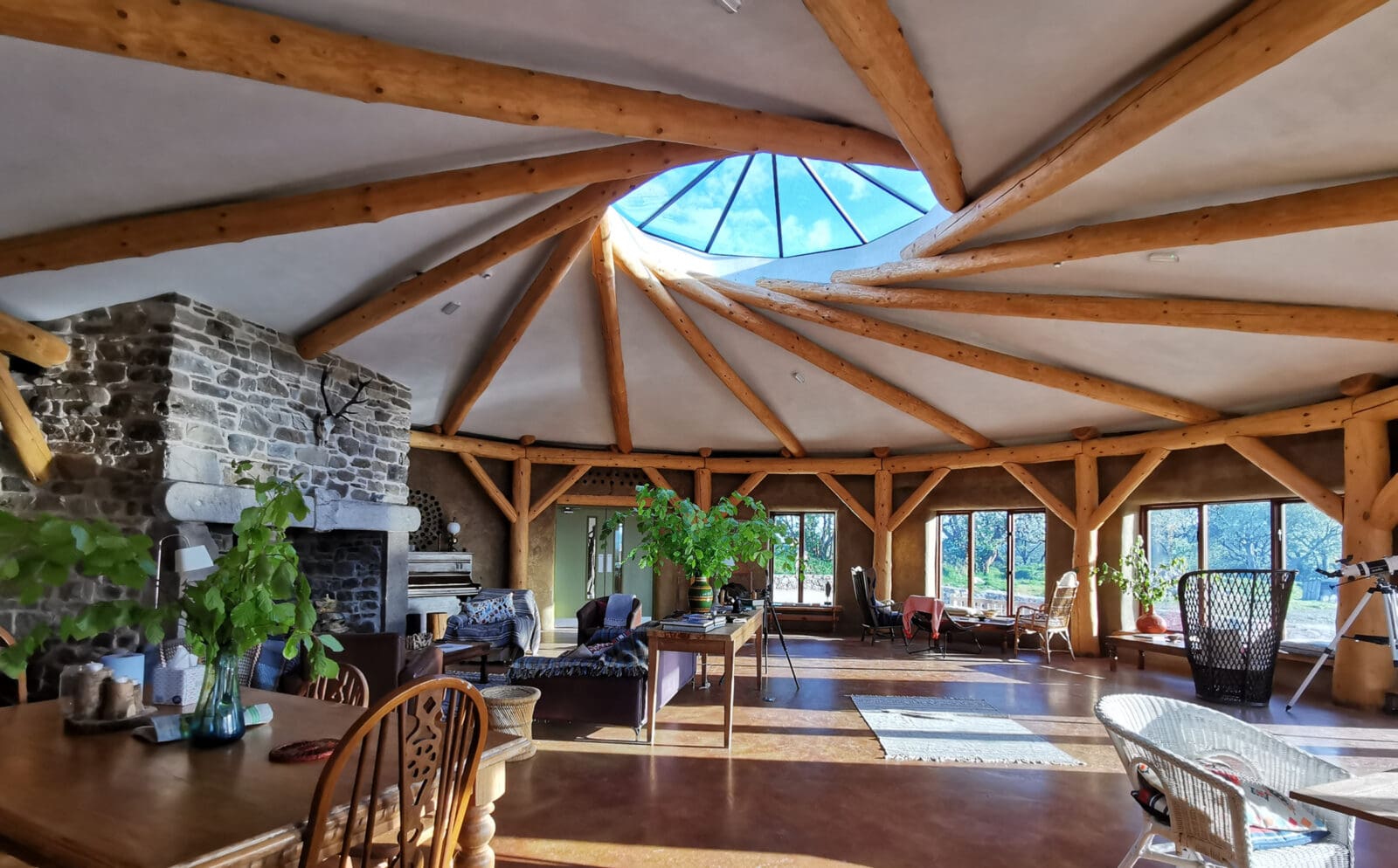 For travellers seeking an intimate and luxurious escape immersed in nature, Lough Mardal Lodge offers a uniquely peaceful and elegant experience in the hear ...